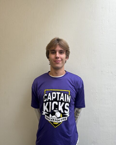 captain-kicks-coach-Caden